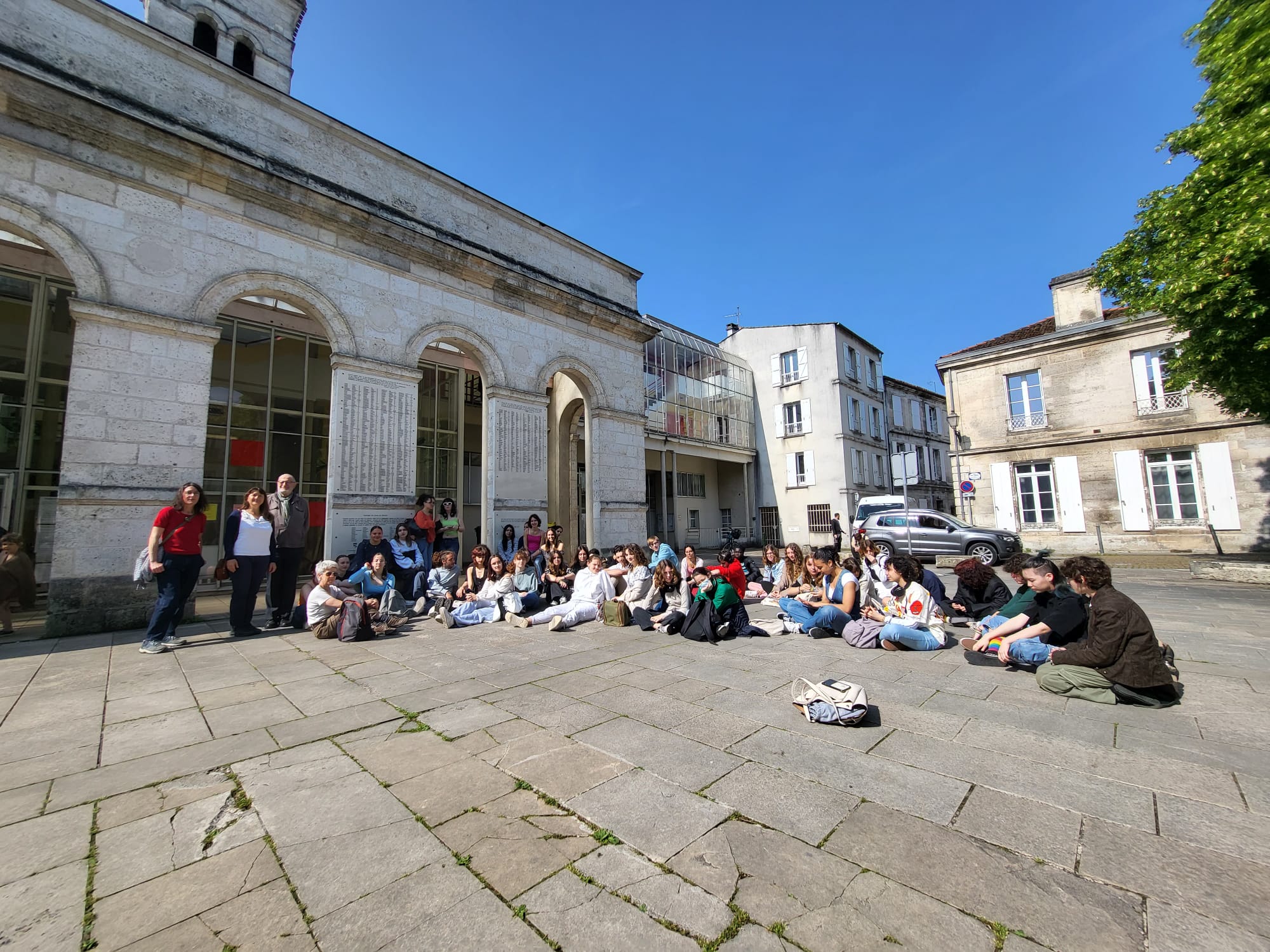 Parcours dans Angoulême co-créé par les historiens de l’art, les plasticiens et LN LeCheviller